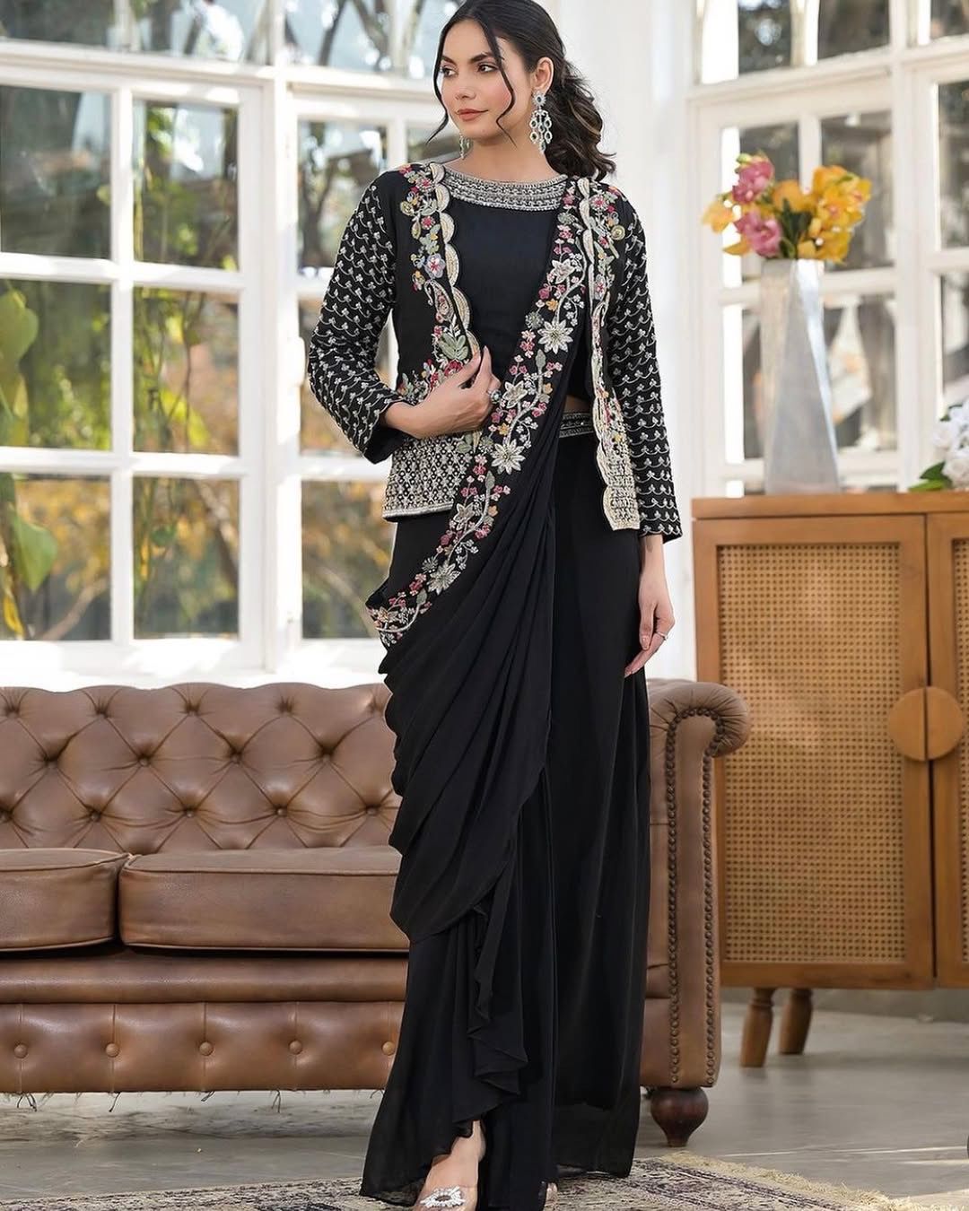 D 90🖤 Elegant Black Indo-Western Saree Set 🖤