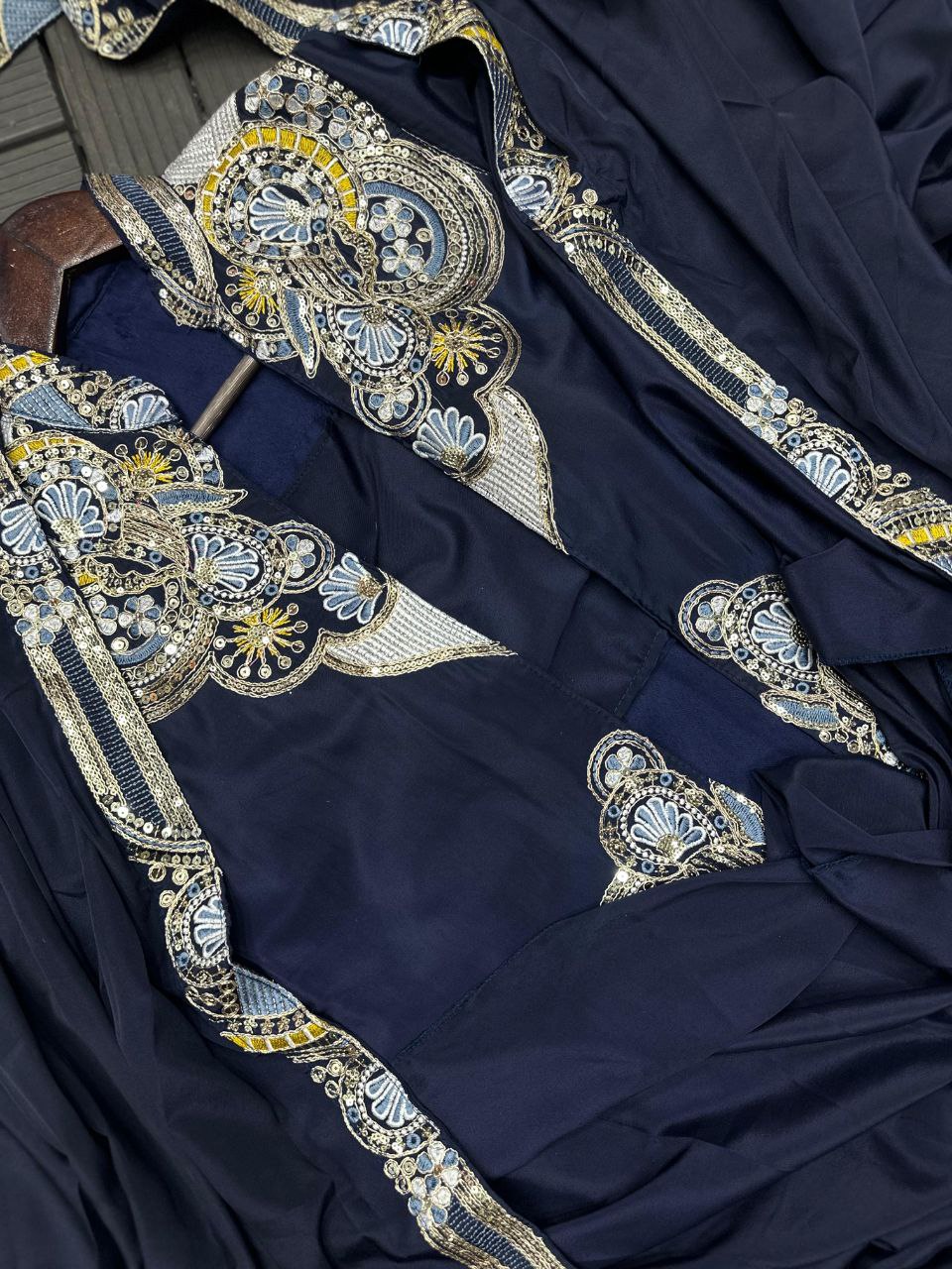 D 44 💙  Navy Blue Embellished Jacket Saree