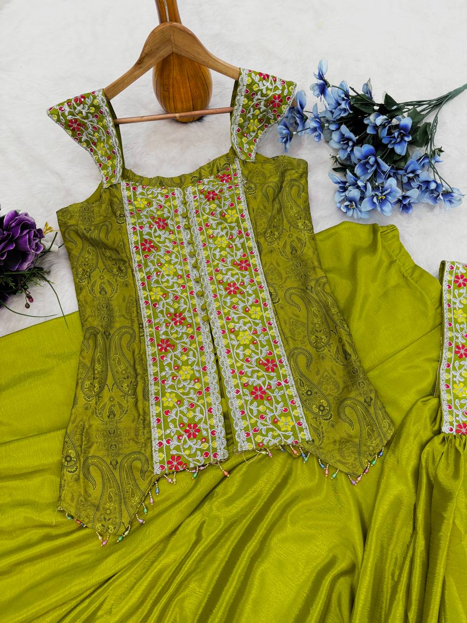 D 76 ✨ Elegant Olive Green Embroidered Palazzo Set ✨
