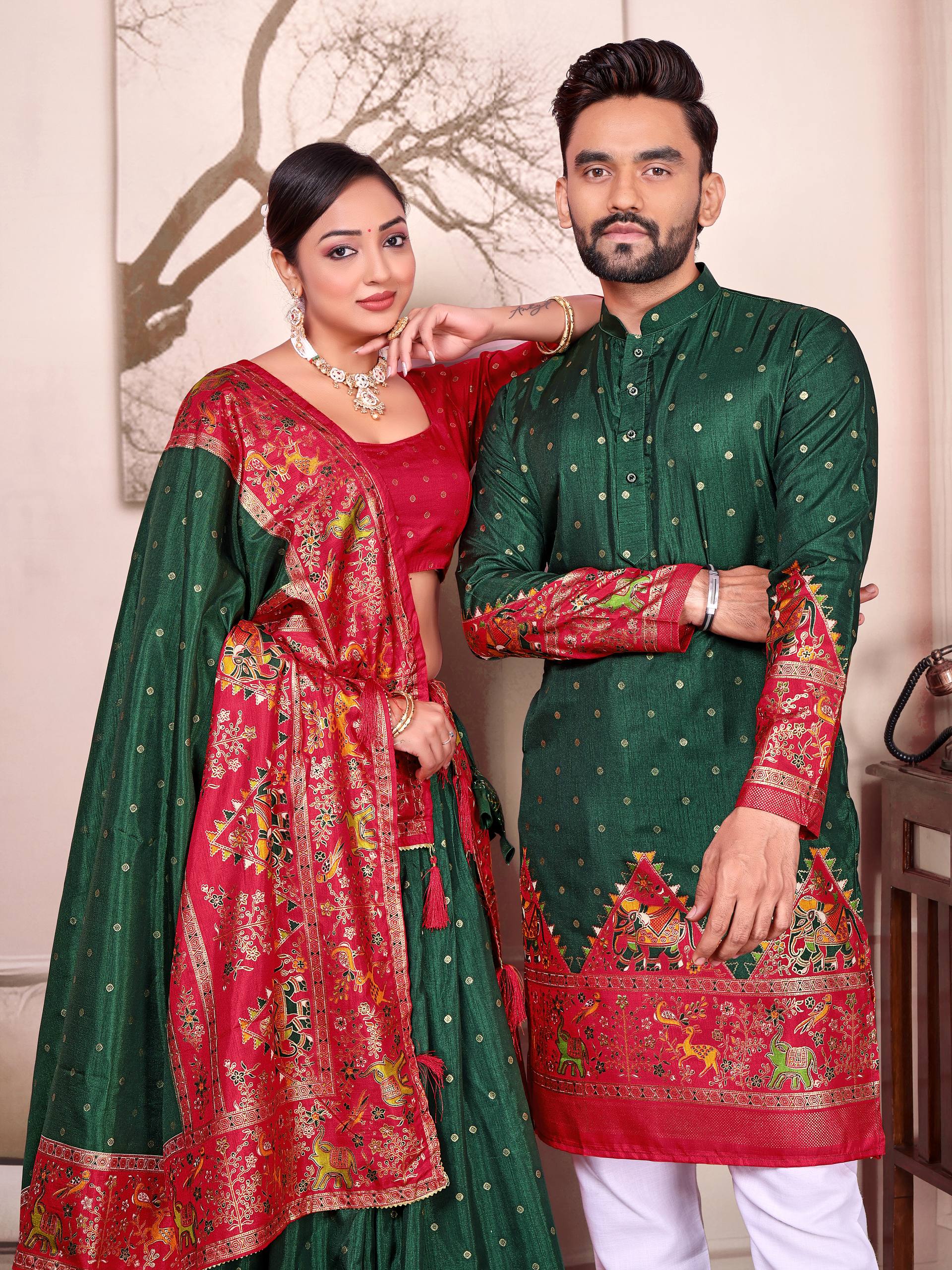 D 83 ✨ Royal Ethnic Green Couple Collection ✨
