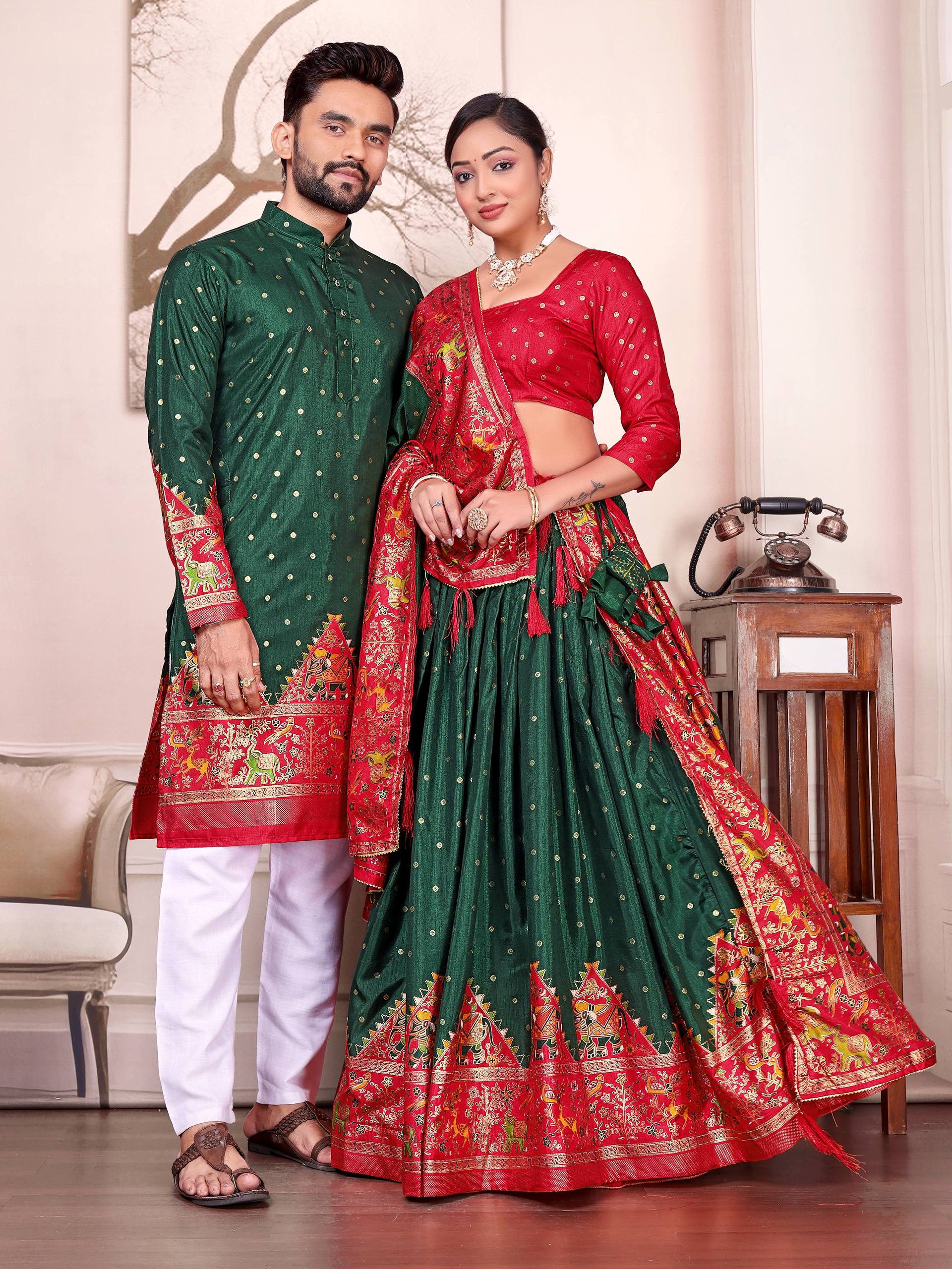 D 83 ✨ Royal Ethnic Green Couple Collection ✨
