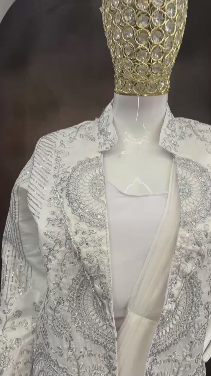 D 61 🤍 Off-White / Ivory Saree with Elegant Jacket